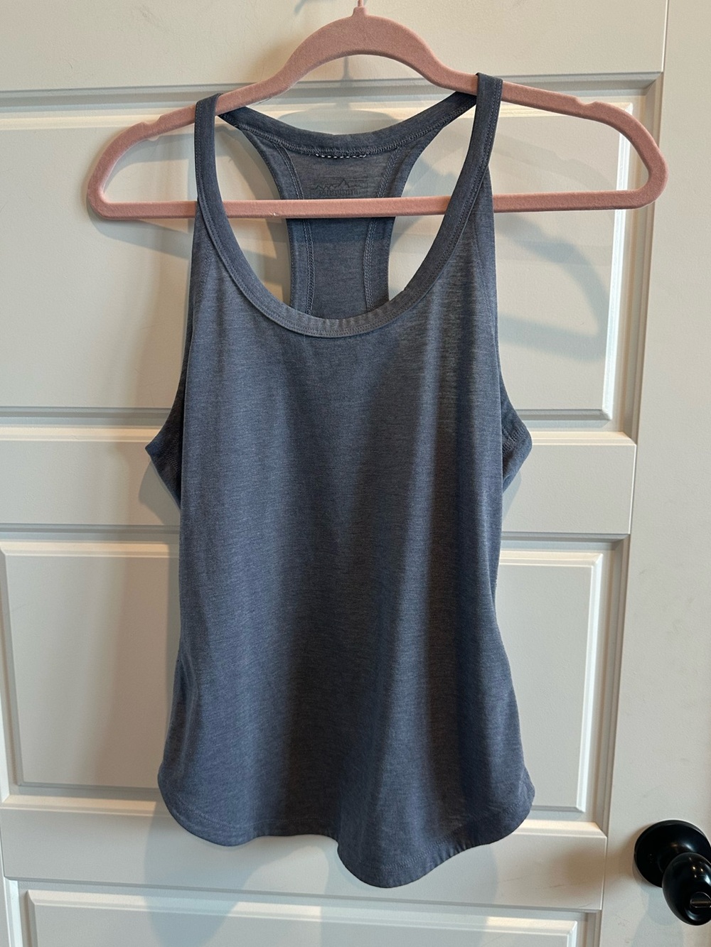 Patagonia Small Racerback Tank Top Pleated Back Athletic Yoga Workout Activewear